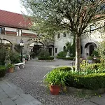 Zur Koeniglichen Ausspanne 3* Dresden